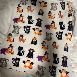 Animal decorated Halloween blanket